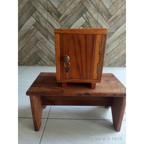 Celengan Kayu Celengan Terget Unik Buka Tutup Kunci / kotak uang / brankas-1