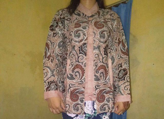 Maura Couple - Sania Ruffle Batik Couple Ori Ndoro Jowi Dnt Garansi Blouse Ziggy Krikil Blus Kerikil