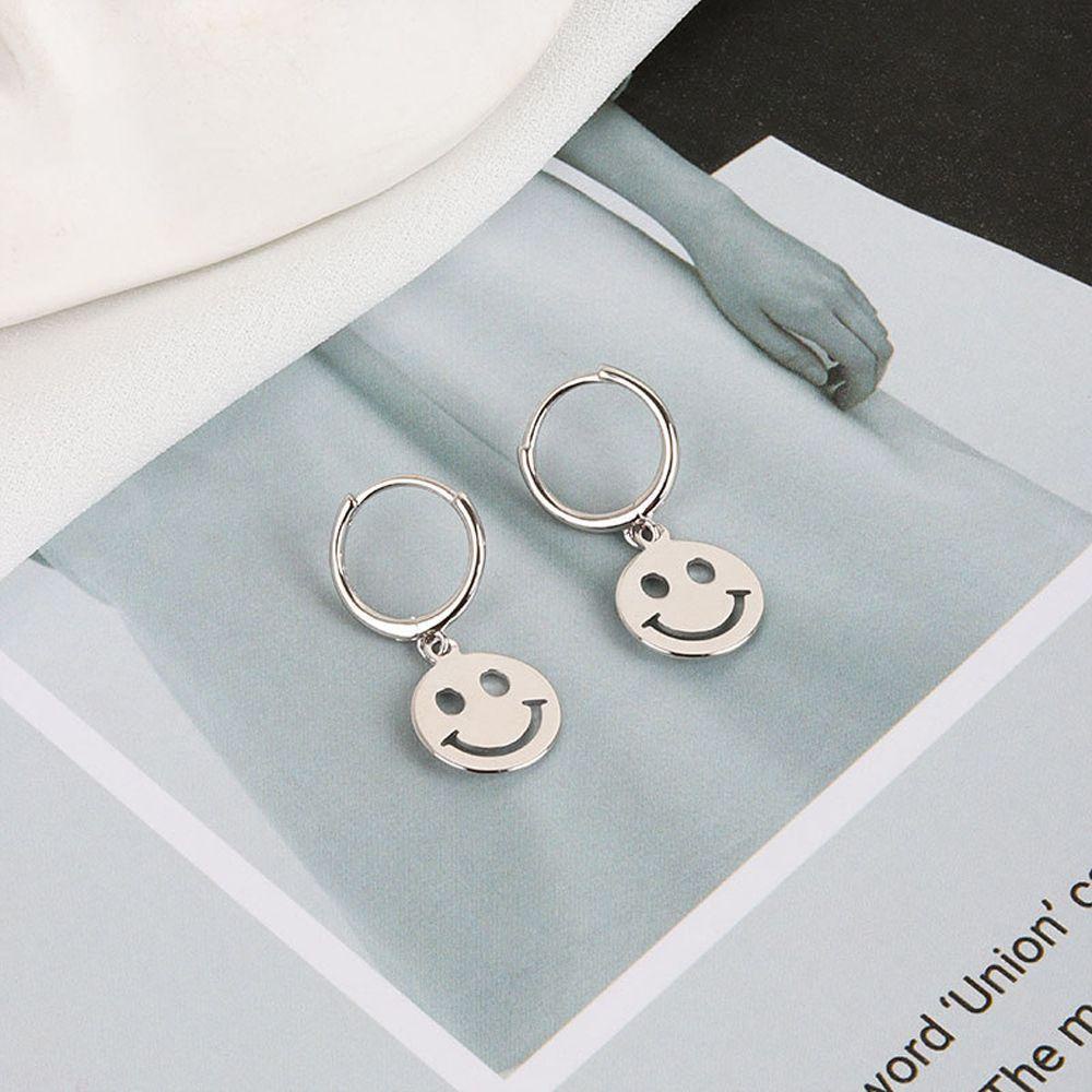 [Elegan] Anting Smiley Face Trendi Elegan Liontin Bahagia Gaya Korea Hoop Earerings Hoop Pesta Perhiasan