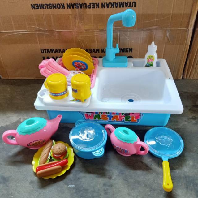 LM 8 mainan kitchen set wastafel bisa mengeluarkan air / mainan anak tempat cuci piring  terbaru