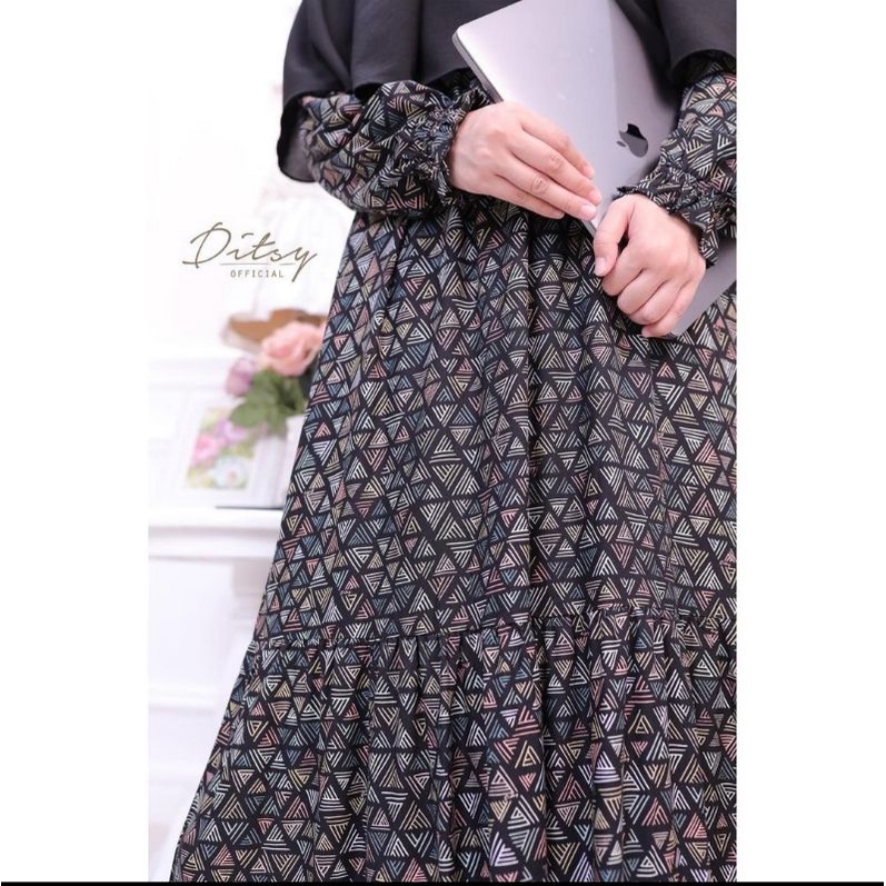 ditsy Triangle Jetblack M