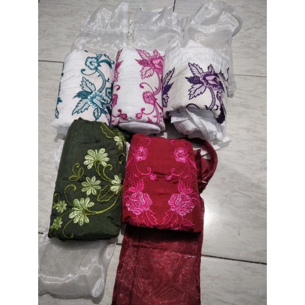 Mukena parasut abaya (tanpa kepala)