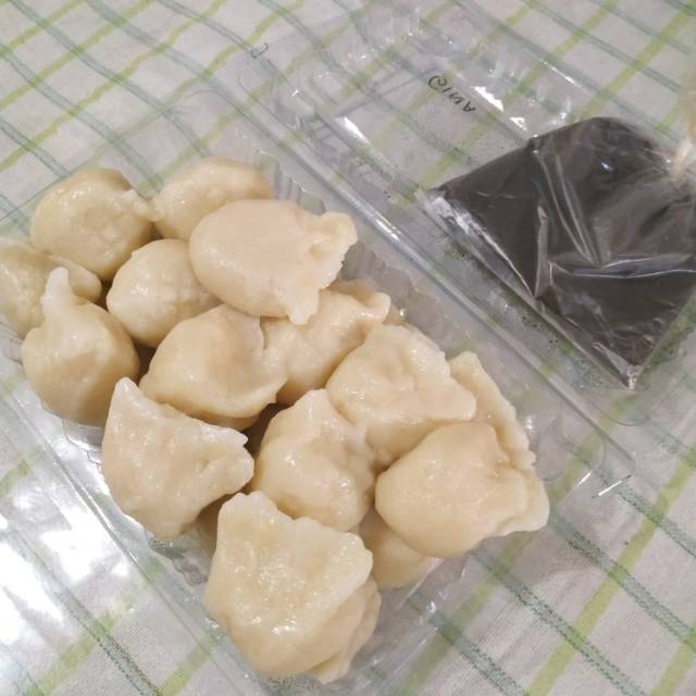 

Pempek Dos (tanpa ikan) (isi telur/ tahu/ ebi/pistel/ lenjer kecil/tahu)