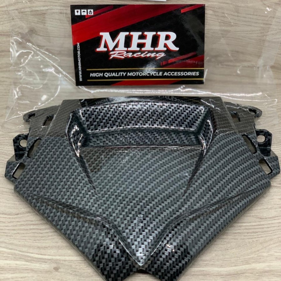 Cover Tutup lampu stop bagian bawah Aksesoris Variasi Yamaha all new nmax 2020 karbon MHR