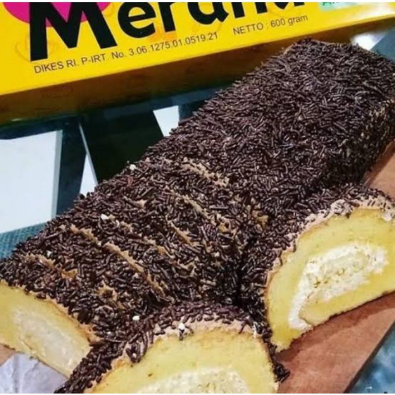 BOLU GULUNG MERANTI KEJU TOPING COKLAT MEDAN