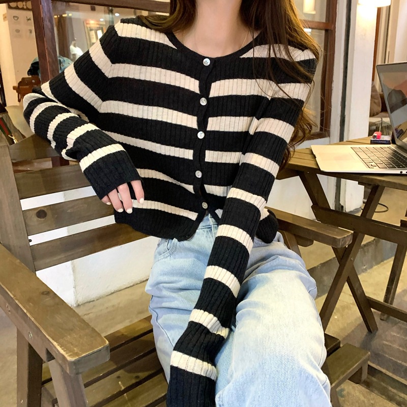 MOOGU ♡ Kardigan korea knit cardigan bergaris atasan wanita