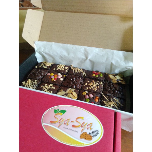 

Fudgy brownies / Brownies Panggang / Brownies / dark Coklat