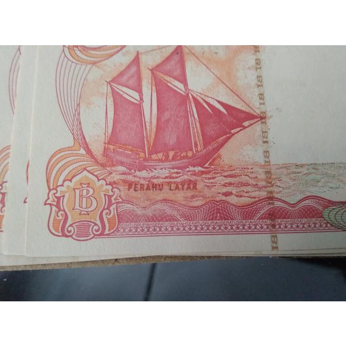 Diskon Uang Kertas 100 Rupiah Perahu Layar Tahun 1991 UNC Diskon