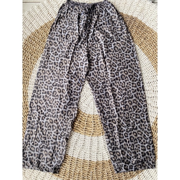 CELANA KULOT PANJANG WANITA TALI POLOS & MOTIF A031-Abu leopard besar