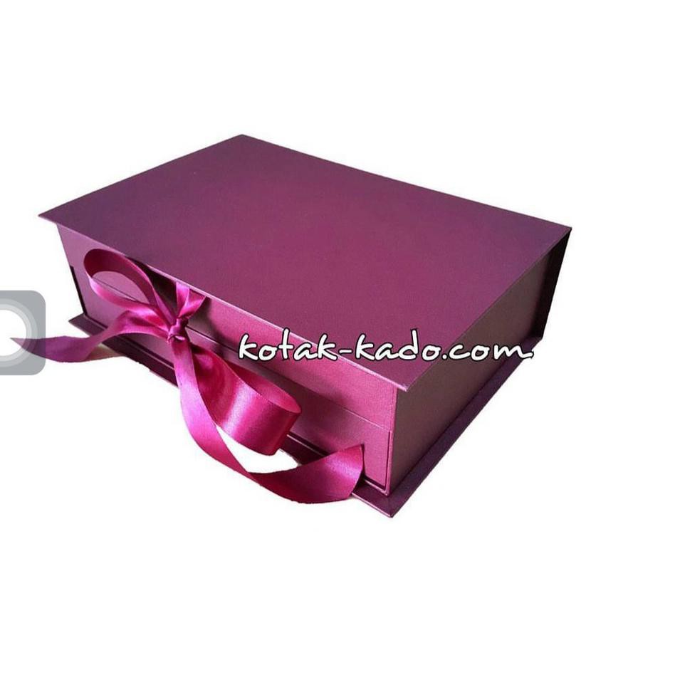 

【flashϟsale】 Kotak kado Buku Pita | Kado Pacar | Kado Pasangan | Hadiah suami | hadiah istri | Kotak