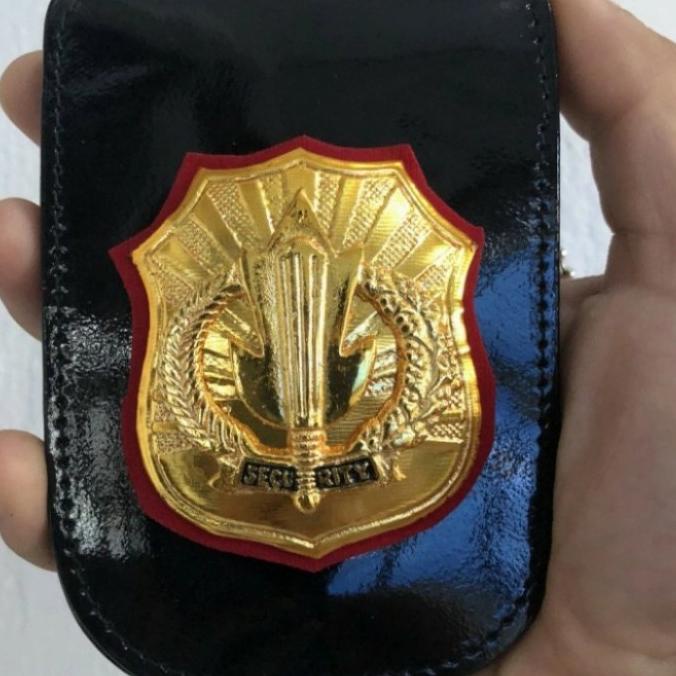 

KALUNG NAME TAG /ID CARD LOGO SATPAM ORIGINAL KUNINGAN VIBER KULIT SDFD354154