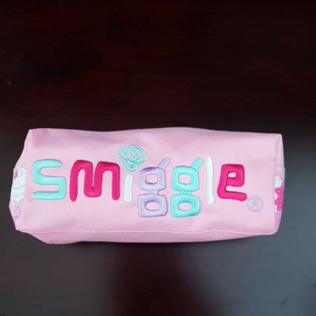 

Pencil Case Smiggle