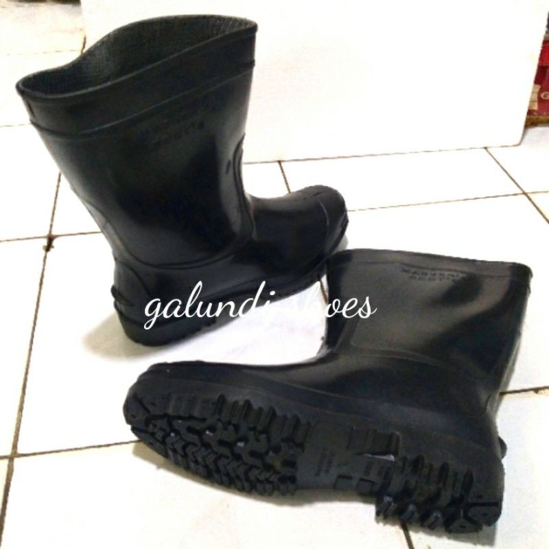 COD-SEPATU BOOTS AIR