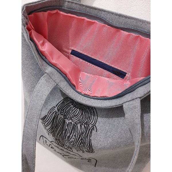 Tote Bag Canvas Resleting dan Saku Unisex Premium