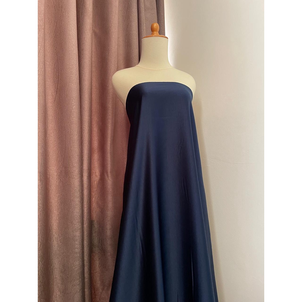 Bahan Kain Satin Maxmara Original Warna Biru Dongker Navy