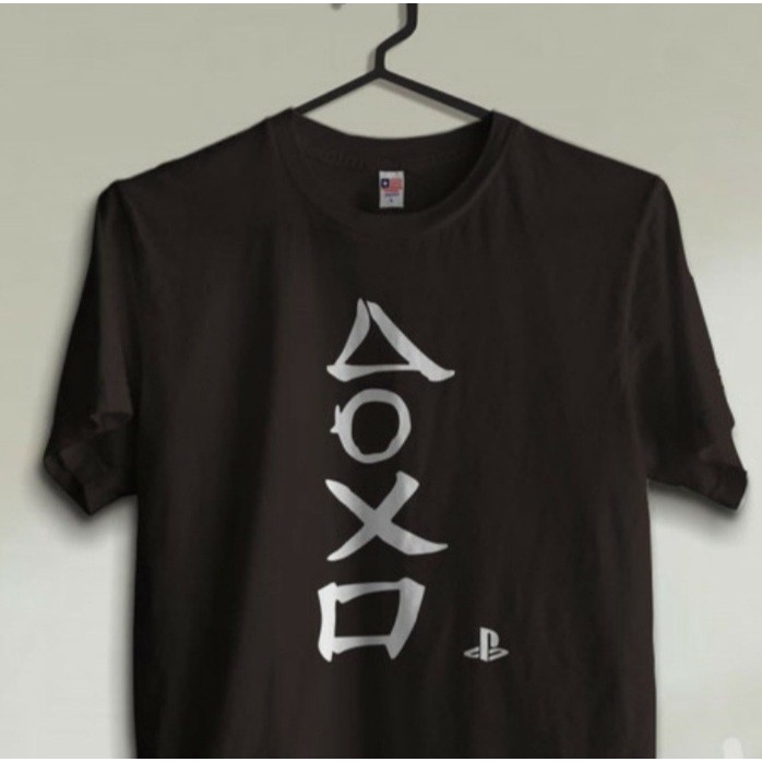 [Pria] Baju - Kaos Distro Jepang Tombol Stik Ps - Tshirt Playstation 457Y700