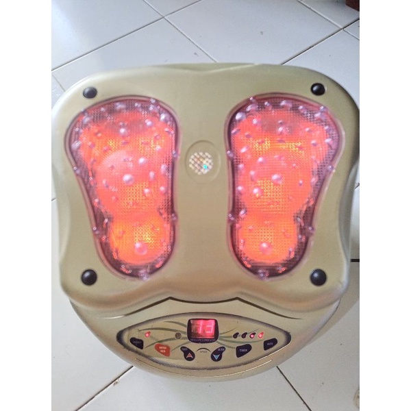 pijat kaki getar2 goyang goyang