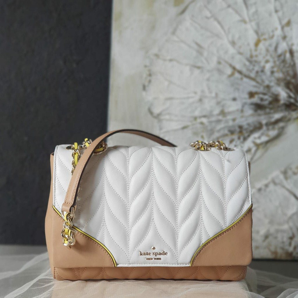 Kate spade emelyn briar quilted // white dove multi // size: 26cm x18cm
