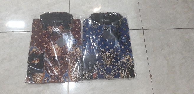Kemeja Batik Alisan Lengan Panjang Reguler Fit 10633