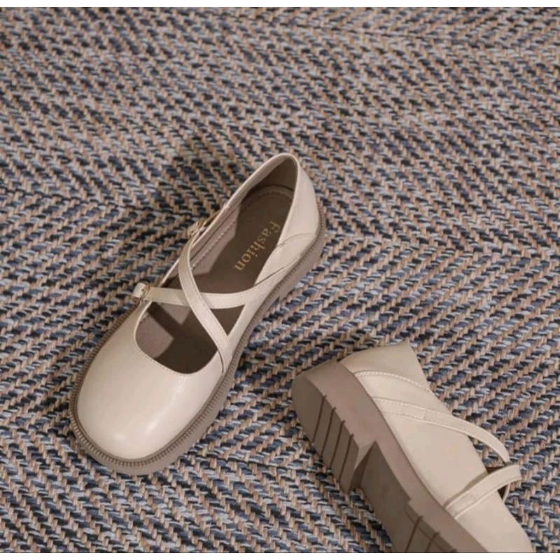 Sepatu Docmart Wanita Hitam Gesper Yumaa Terbaru Fashion Premium Import 2266 Sepatu Flat Loafers Ootd Remaja Sekolah Bisa Cod