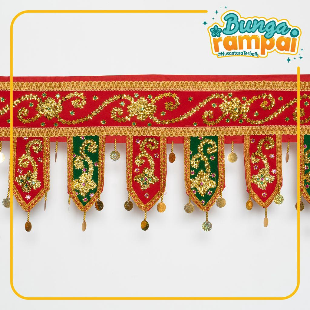 Tirai Dinding Adat Lampung