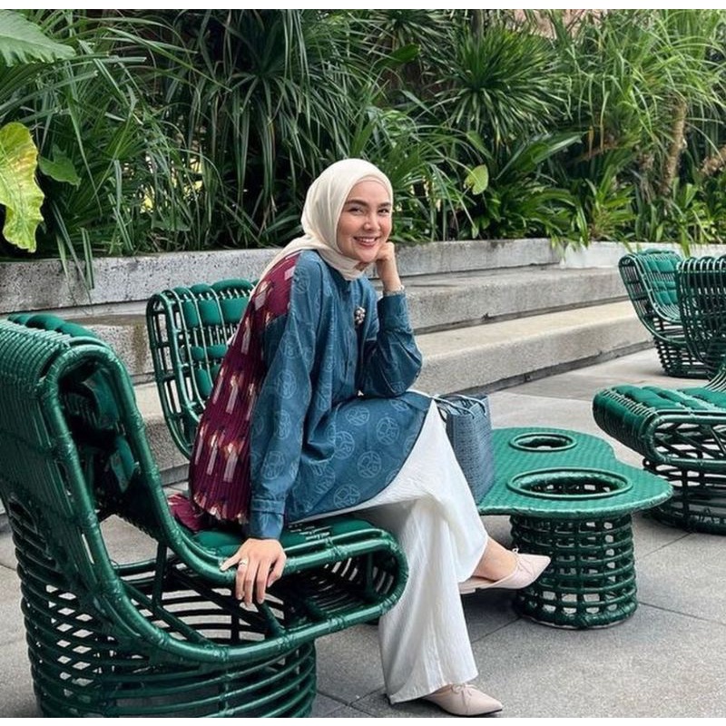 Bristol Top Ria Miranda Pre Fall 2022