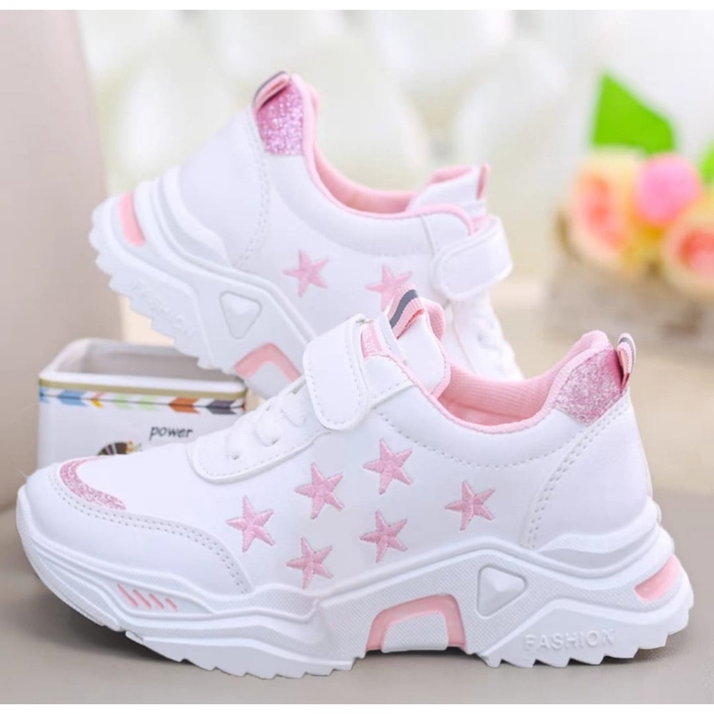 DCAL SEPATU SNEAKERS ANAK BM505