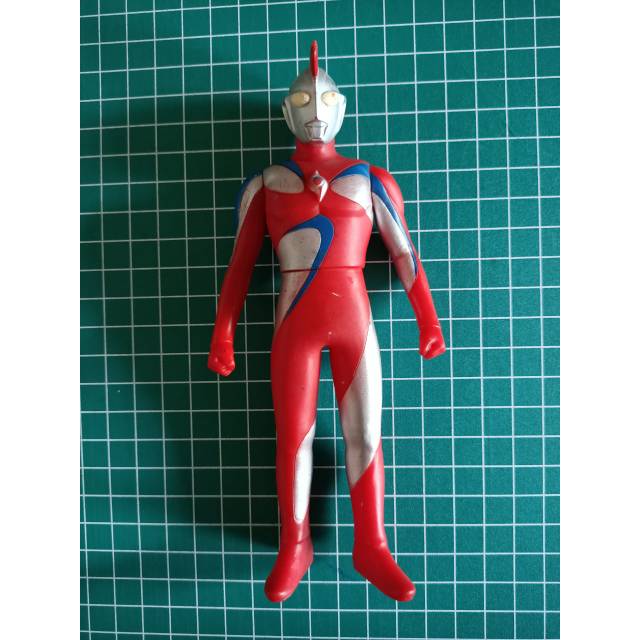 UHS Ultraman Cosmos Corona Mode