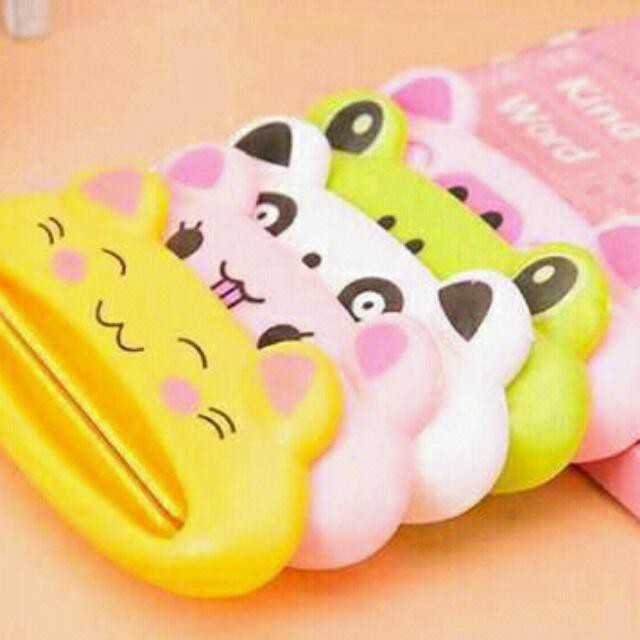 Alat Penjepit Odol Karakter Penjepit Pasta Gigi Dispenser Odol - Random Motif (1 PCS)