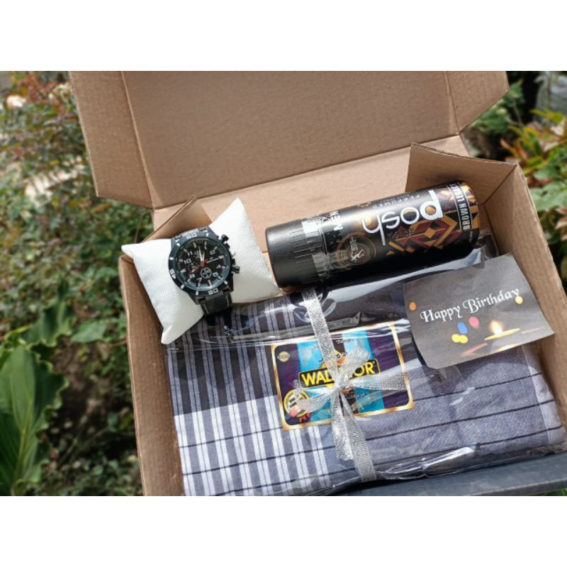 PROMO Hampers Sarung wadimor,jam tangan pria,parfum,dompet, aksesoris pria,Kado ulang tahun pria, we