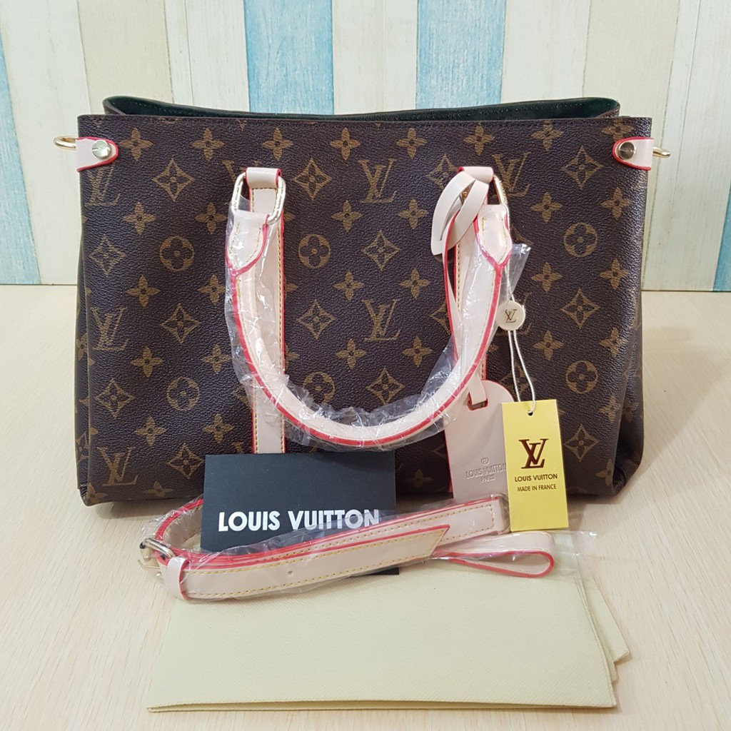 TAS WANITA LV SOUFFLOT IMPORT