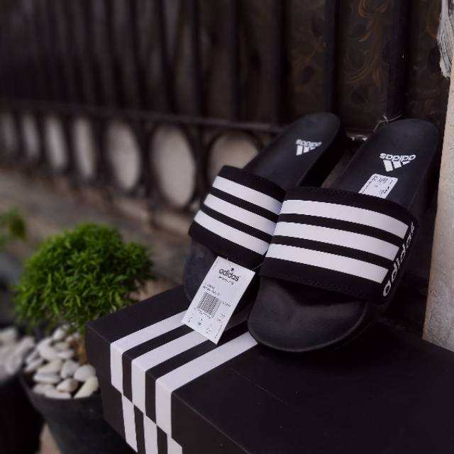 SANDAL SLOP ADID4S ORIGINAL-2