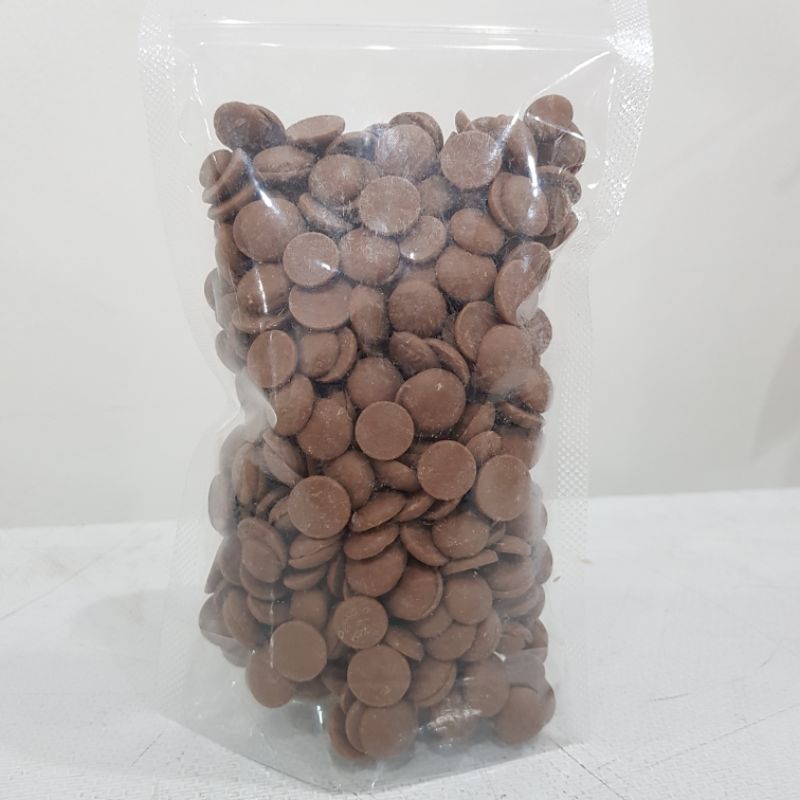 

callebaut 33.6% milk 250gr
