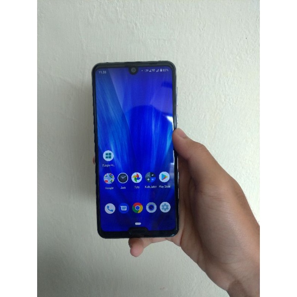 Sharp Aquos R3 Dual Resmi