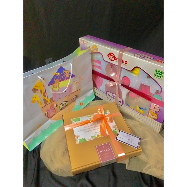 

KADO BAYI COWOK CEWEK