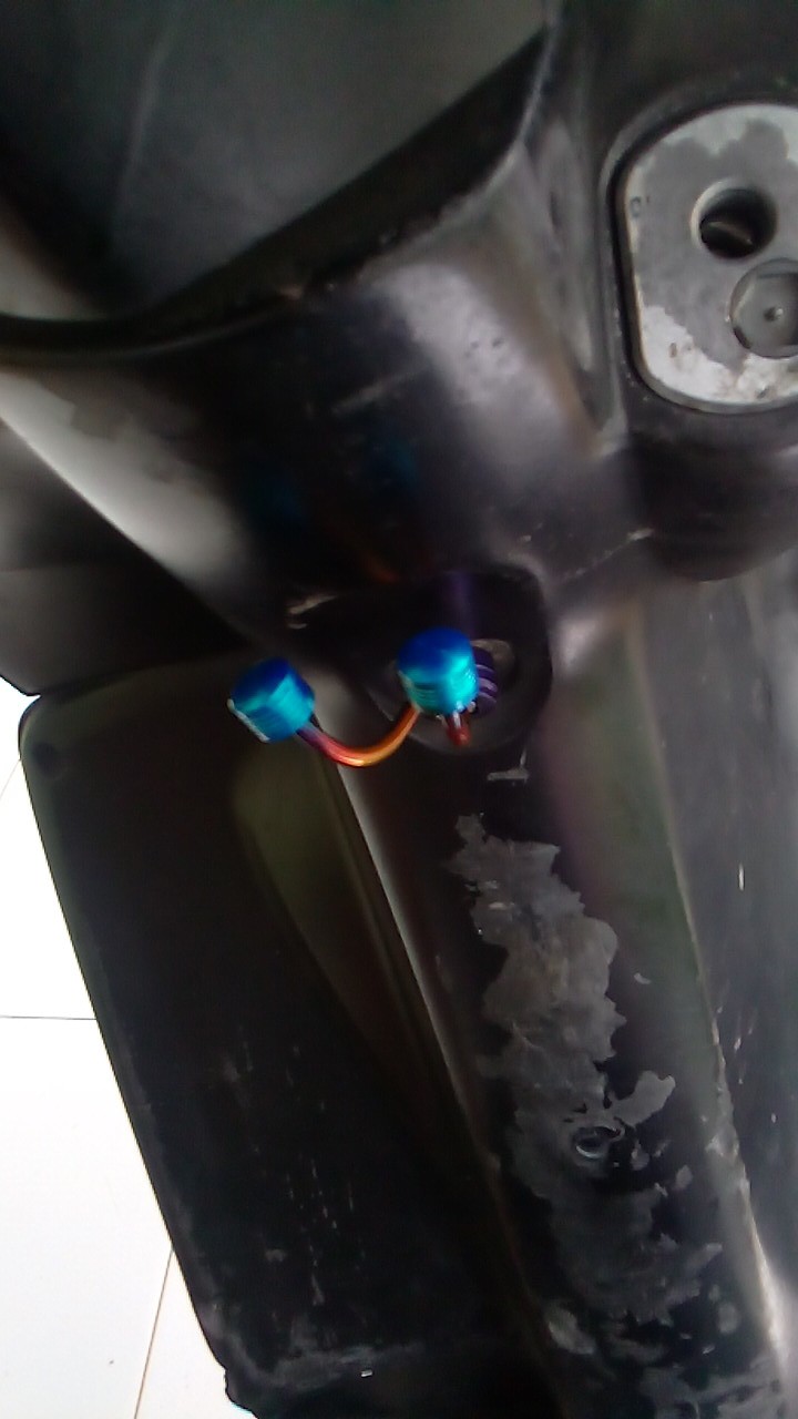 Gantungan Cakar Stainlish Universal