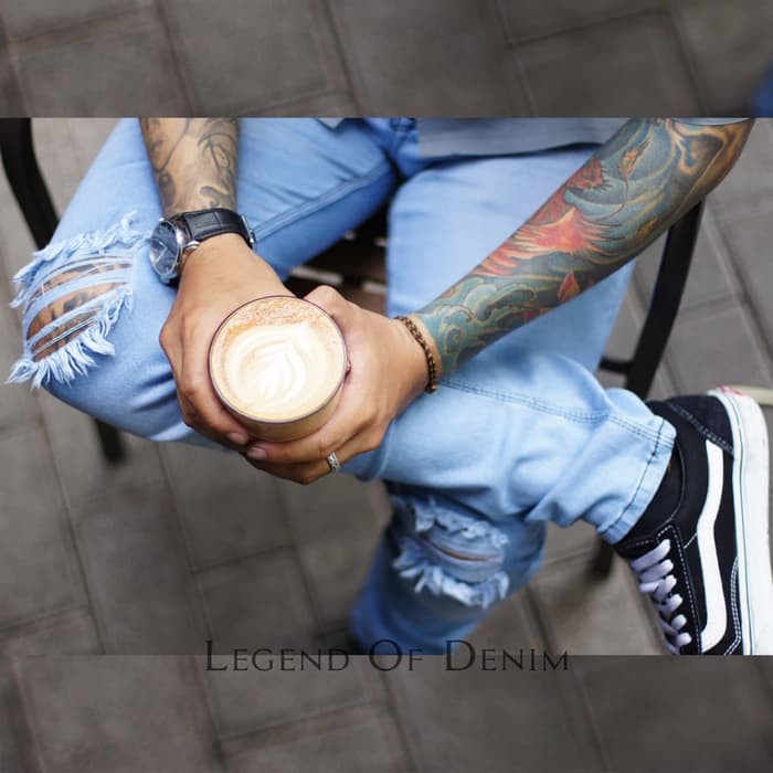 CELANA JEANS SOBEK LUTUT LOD BIOBLITZ CELANA SOBEK LEGEND OF DENIM CELANA SOFTJEANS RIPPED BIRU MUDA