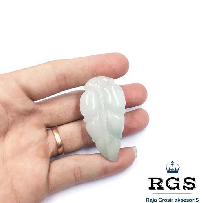[Bayar Di Tempat] RGS LIONTIN BATU GIOK NATURAL MOTIF DAUN