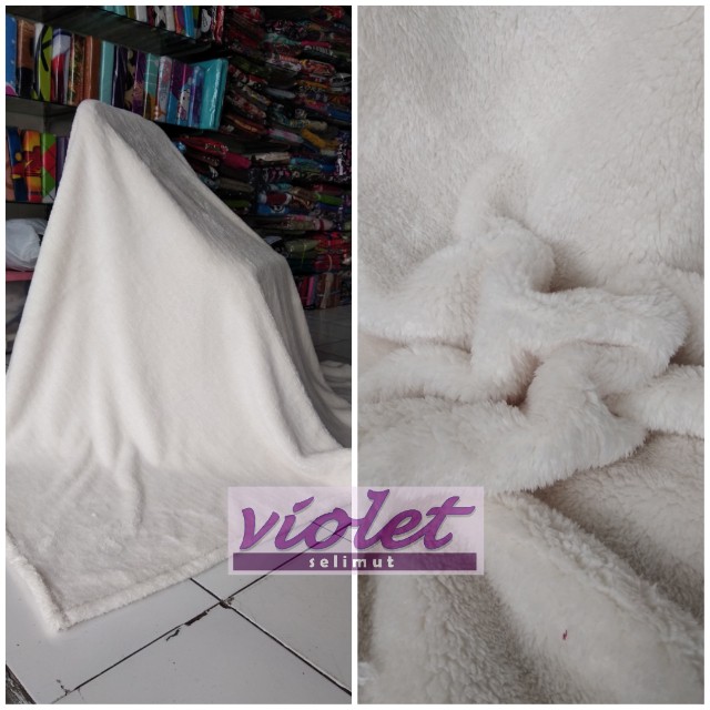 SELIMUT BULU TEBAL PUTIH (PUTIH TULANG) uk 150*200 / SELIMUT POLOS PUTIH / BACKGROUND FOTO