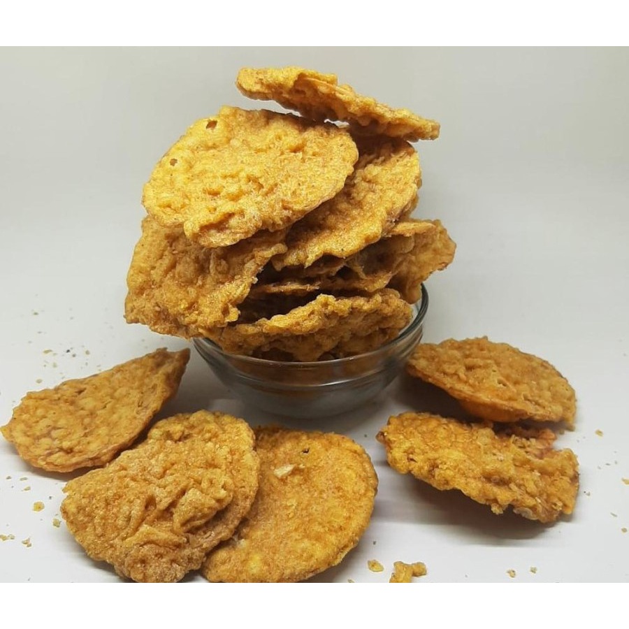 

Keripik Tempe Asin / Tempe manis Pedas Khas Priangan 250 Gram