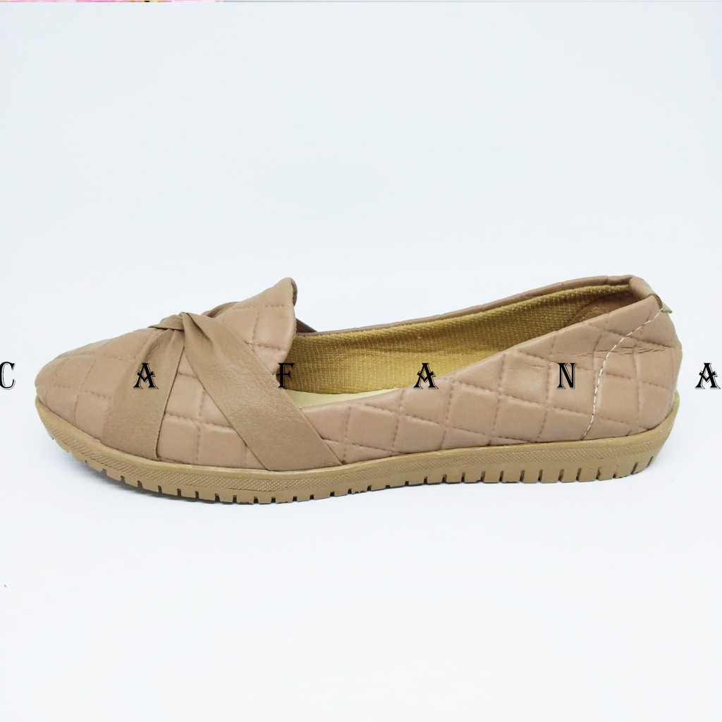 Flatshoes Wanita Zivana SDB109