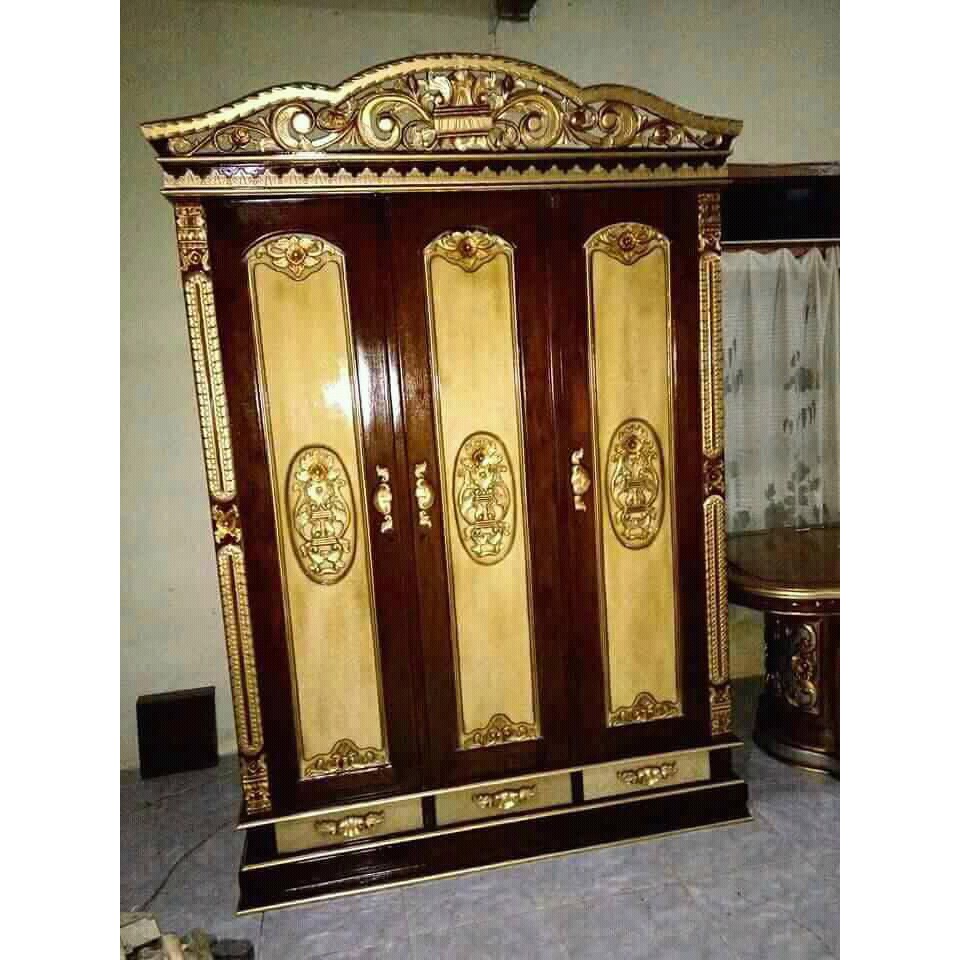 lemari Pakaian kayu Jati Jepara