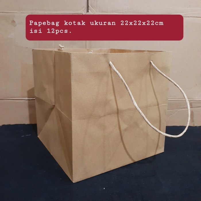 

✨ BISA COD ✨ paper bag kotak ukuran 22x22x22cm isi 12pcs