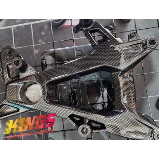 Swing Arm Carbon Honda ADV 150 Arm Carbon ADV150 kings-m0 dijamin