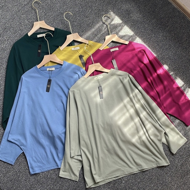 Outerres - AILEE BATWING TOP | Atasan Blouse Kaos Polos Batwing Wanita