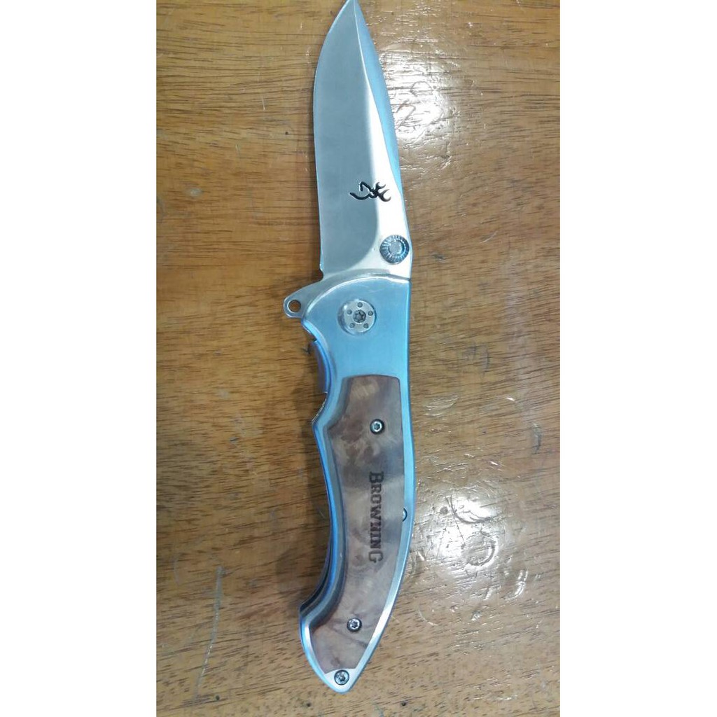 pisau lipat Browning