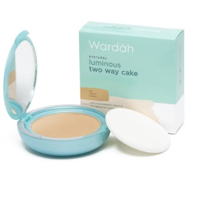 Wardah Everyday Luminous TWC/Bedak padat