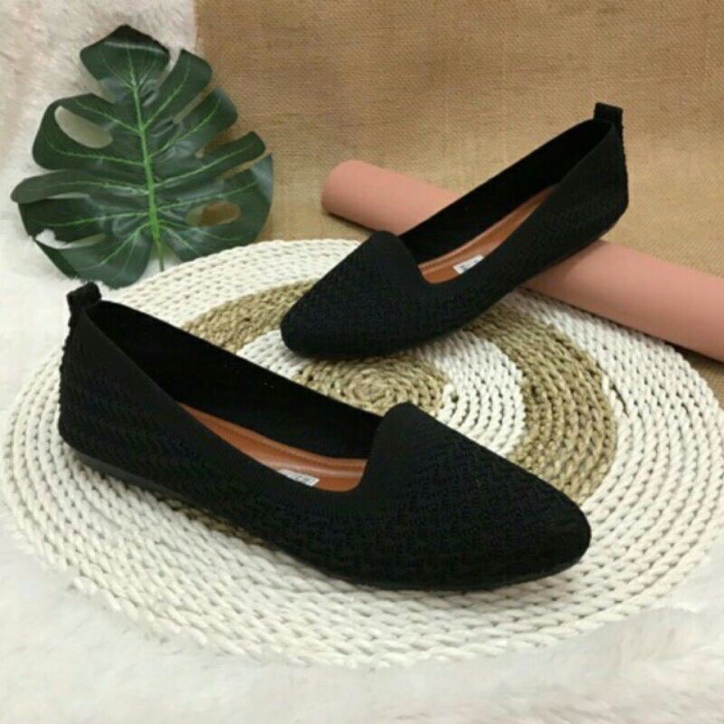 GRAVICI - Sepatu Flat Rajut Import Wanita Elegan DO-05