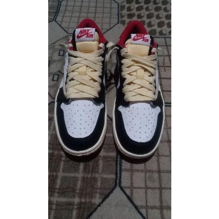 Sepatu Sneakers Nike Air Jordan 1 Low Red X Travis Scott X Fragment Sz 41