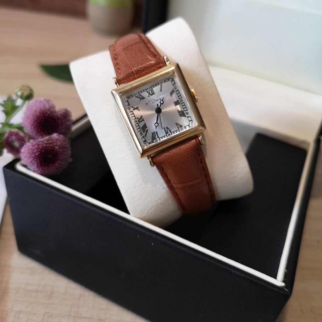 PA Jam Tangan Quartz Strap Rubber PU Analog Casual Gaya Retro Wanita Persegi Watch Korean Fashion Balok RM049